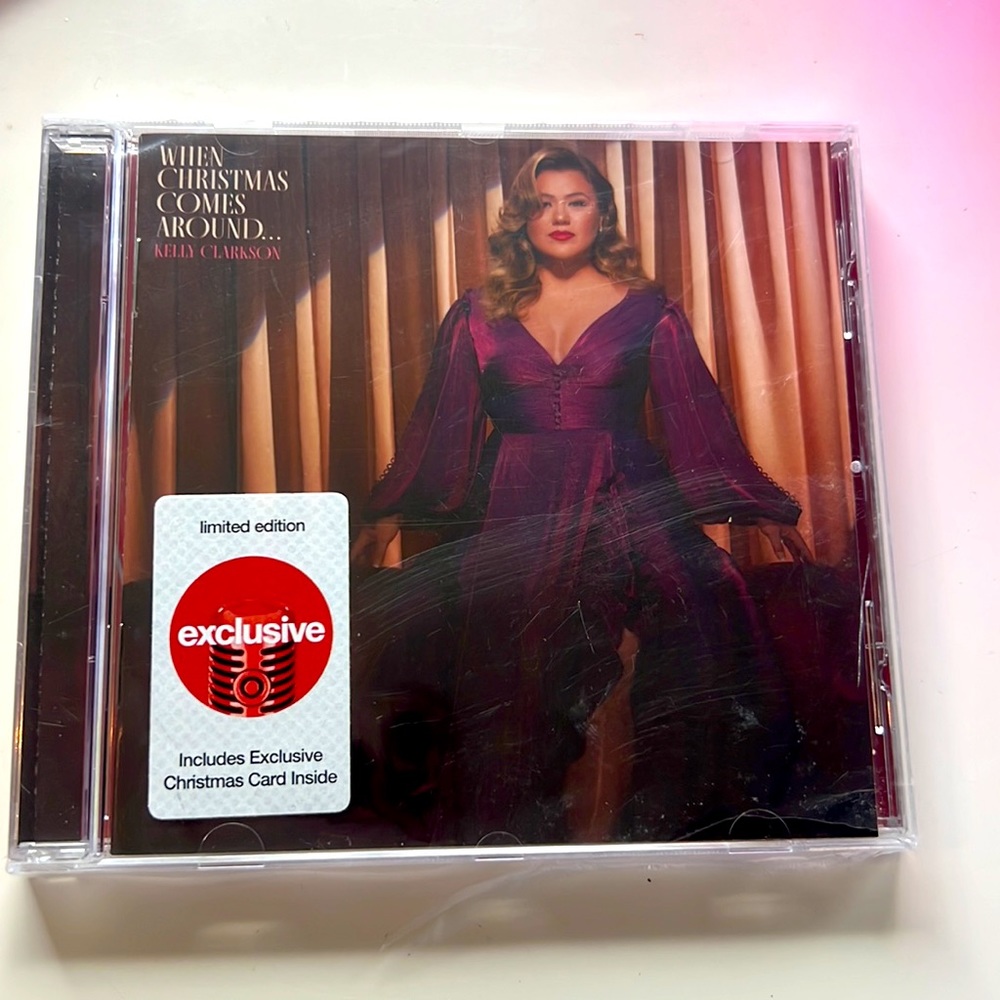 Kelly Clarkson Limited Edition Exclusive Music CD WHEN CHRISTMAS COMES AROUND